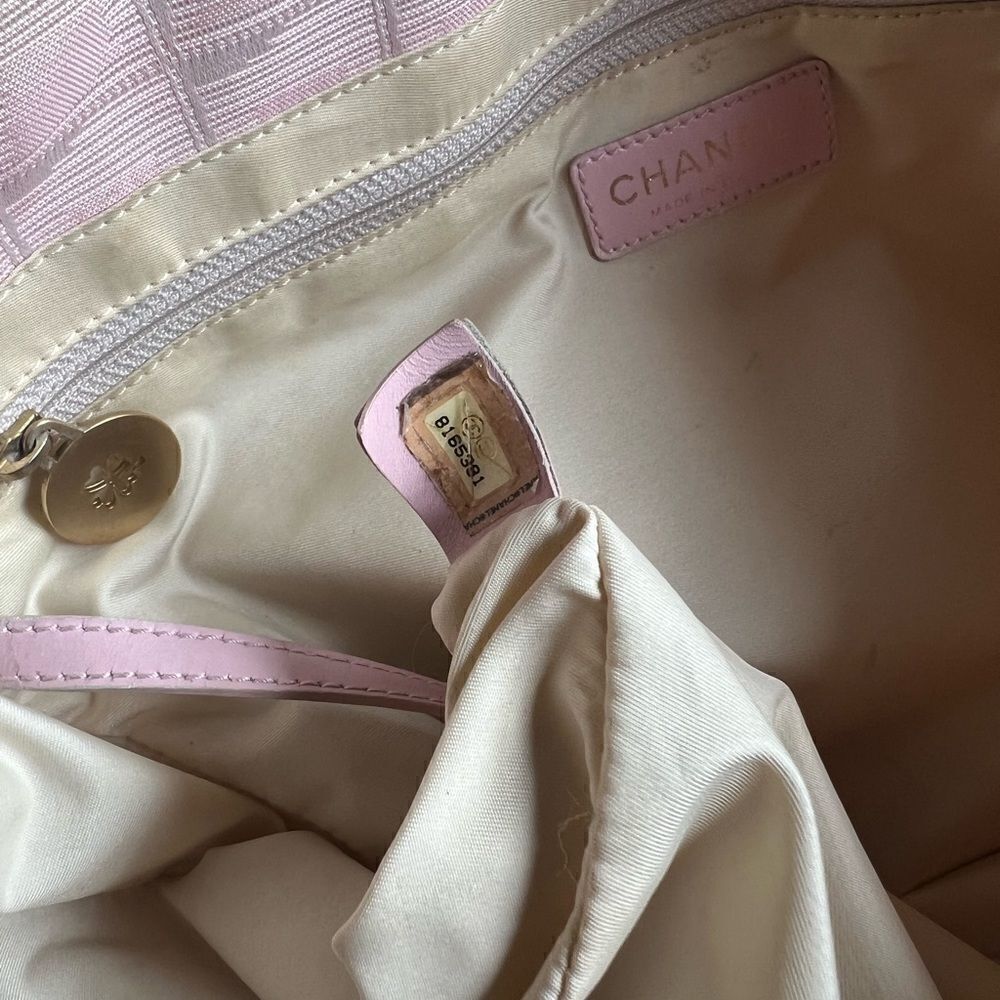 AUTH CHANEL PINK CLOTH TOTE BAG - Picture 2 of 12